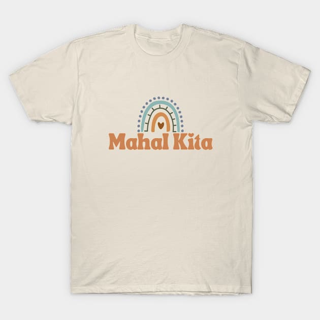 Filipina Pinay Mahal Kita Girlfriend T-Shirt by CatheBelan